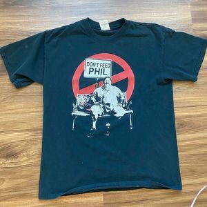 don’t feed phil vintage shirt size medium